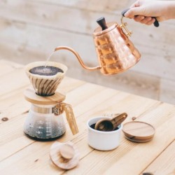 hario v60 glass dripper 02 - olive wood holder