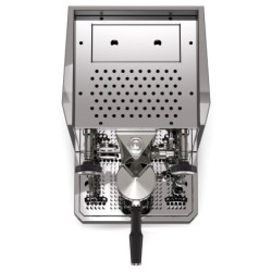 rocket giotto v fast espresso machine - fast heat-up design