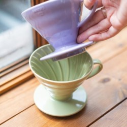 hario v60-02 ceramic coffee dripper - purple heather