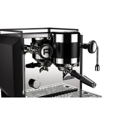 rocket bicocca espresso machine - compact & powerful