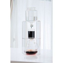 hario water dripper "clear" - elegant & functional