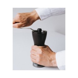 hario mini-slim+ coffee grinder - compact & efficient